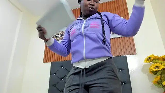 Avatar of squirt_teen