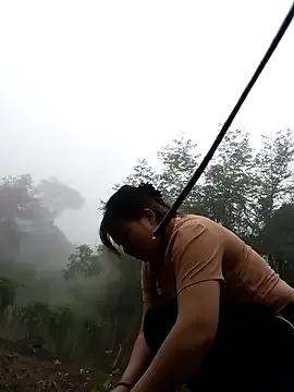 Try our girls live displays and explore the company of endless strippers, with beautiful physiques, vibrating toys and more.