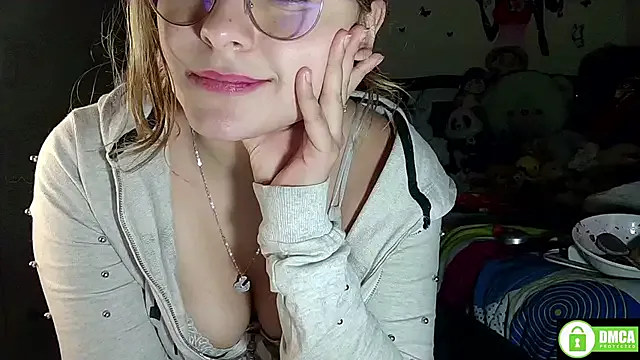 Star_Eli — Striptease