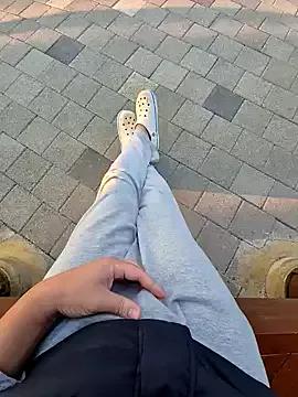 starvingo2002 from StripChat is Freechat