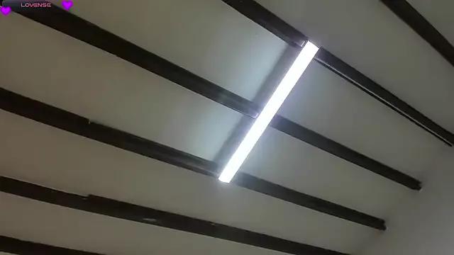 Try our girls live displays and explore the company of endless strippers, with beautiful physiques, vibrating toys and more.