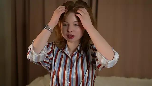 Photos of Stella_Vanila from StripChat is Freechat