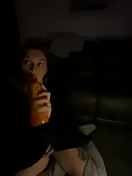 Avatar of Stoner_BarbieXX