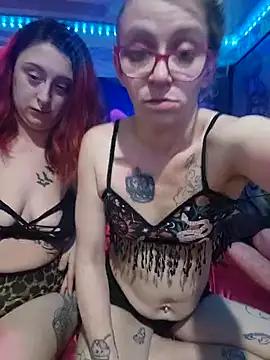 Try our girls live displays and explore the company of endless strippers, with beautiful physiques, vibrating toys and more.