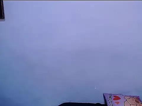 Try our girls live displays and explore the company of endless strippers, with beautiful physiques, vibrating toys and more.