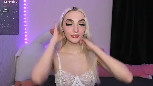 succubantra — 5 min naked doggy