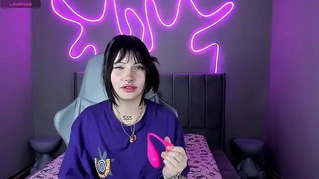 sukini_berry from StripChat is Freechat