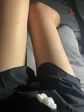 Sunny_sury from StripChat is Freechat
