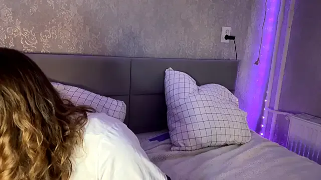 SunPunnyGirl — squeeze my tits