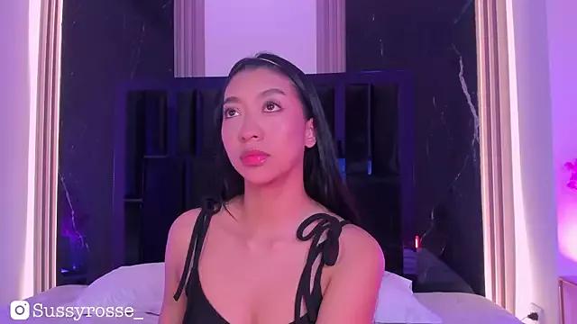 Sussyrosse_ from StripChat is Freechat