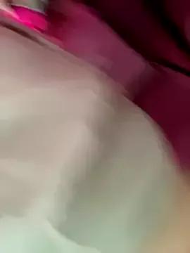 SuzieMurray from StripChat is Freechat