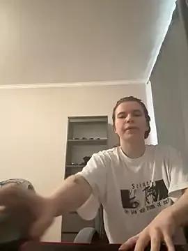 sweeet_july from StripChat