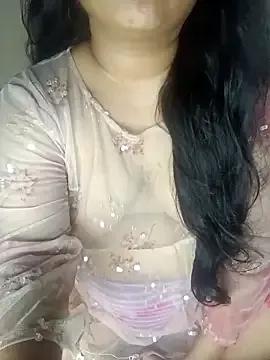 Sweet-Berry from StripChat