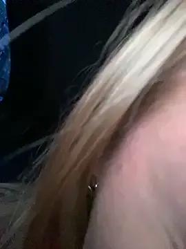 Sweet___Emily from StripChat