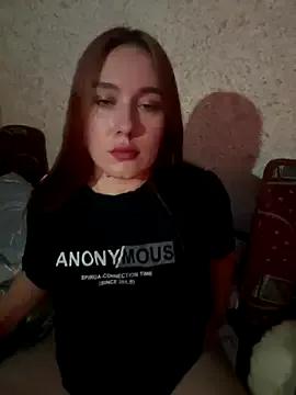 Try our girls live displays and explore the company of endless strippers, with beautiful physiques, vibrating toys and more.