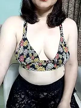 Sweet_love79 from StripChat is Freechat