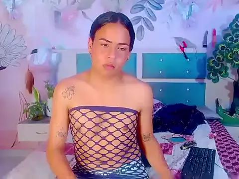 sweet_lulu_sofia from StripChat is Freechat