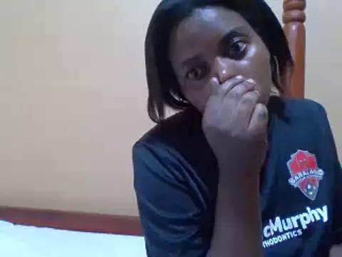 sweetbabra1 from StripChat