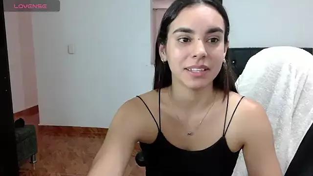 sweetcami1 from StripChat