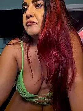 Try our girls live displays and explore the company of endless strippers, with beautiful physiques, vibrating toys and more.
