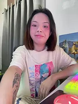 SweetCheska19 from StripChat