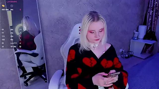 SweeteRose_Royce from StripChat