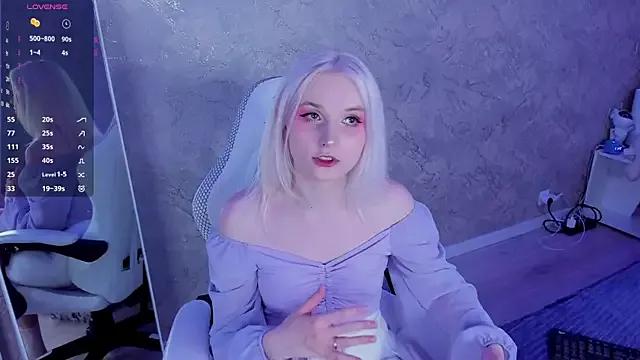 SweeteRose_Royce from StripChat