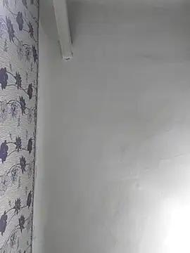 SweetLeila40 from StripChat