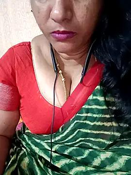 Swetyhoney from StripChat is Freechat