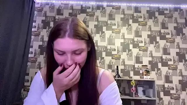 Try our girls live displays and explore the company of endless strippers, with beautiful physiques, vibrating toys and more.