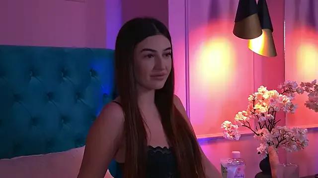 TaliaMorenne from StripChat is Freechat