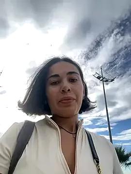 Try our girls live displays and explore the company of endless strippers, with beautiful physiques, vibrating toys and more.