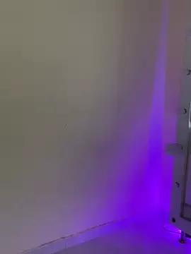 Tamara_Keyz from StripChat is Freechat