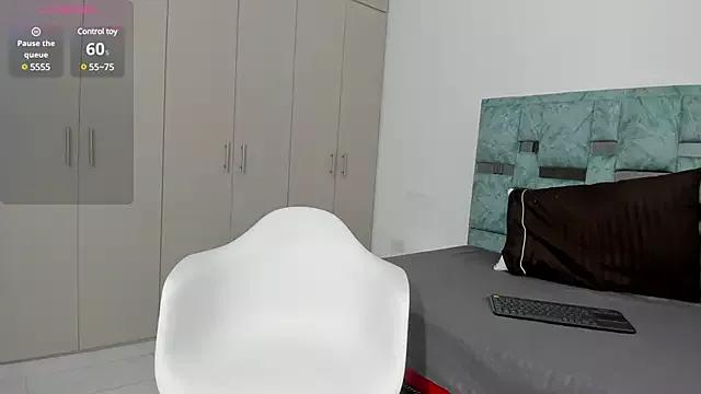 tamara_lovv from StripChat is Freechat