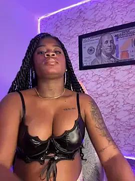 Tamara_Lubezkii from StripChat is Freechat
