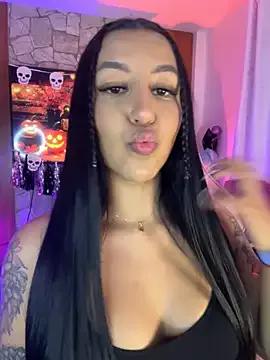 Try our girls live displays and explore the company of endless strippers, with beautiful physiques, vibrating toys and more.