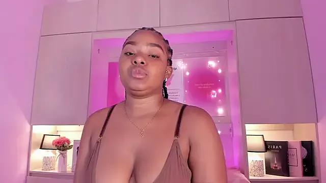 tamaraa_smiith from StripChat is Freechat