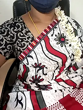 Avatar of Tamil-hotwife