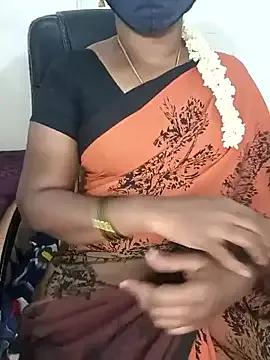 Tamil-hotwife from StripChat is Freechat