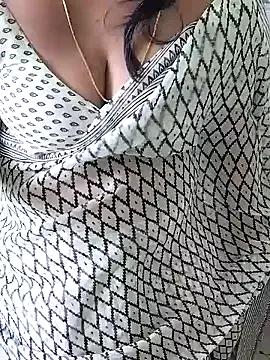 tamil_chitra12 from StripChat is Freechat