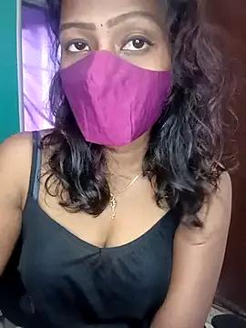 Tamil_kavinila from StripChat is Freechat