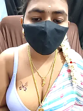 Tamil_Lotus — Boobs show