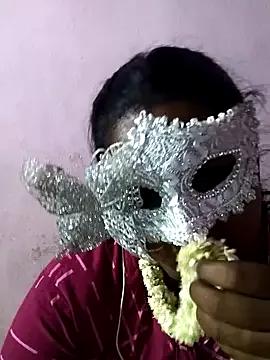 Tamil_queenbaby from StripChat is Freechat