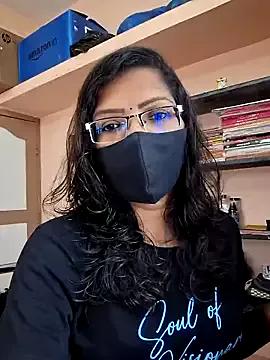 Tamil_rose from StripChat is Freechat