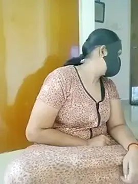 tamilammu1431 — Freechat on StripChat