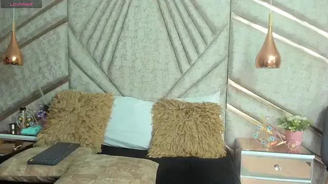 TamilynRouse from StripChat is Freechat