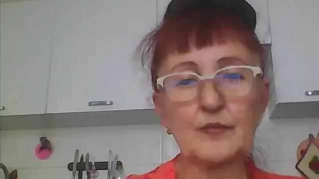 Try our girls live displays and explore the company of endless strippers, with beautiful physiques, vibrating toys and more.