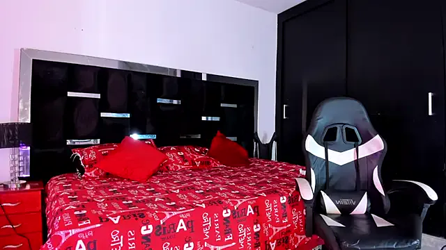 Avatar of Tasha_Sant