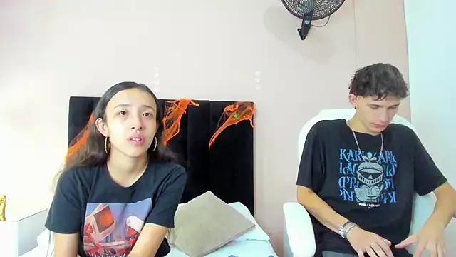 Taylor_and_exidt from StripChat is Freechat