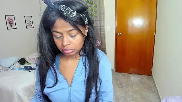 taylor_fox27 from StripChat is Freechat